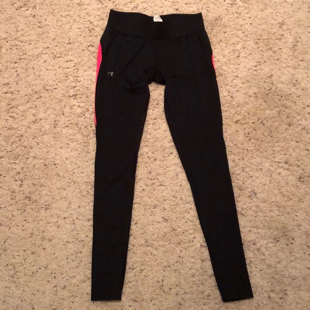 SOLD!!Under armour  workout leggings